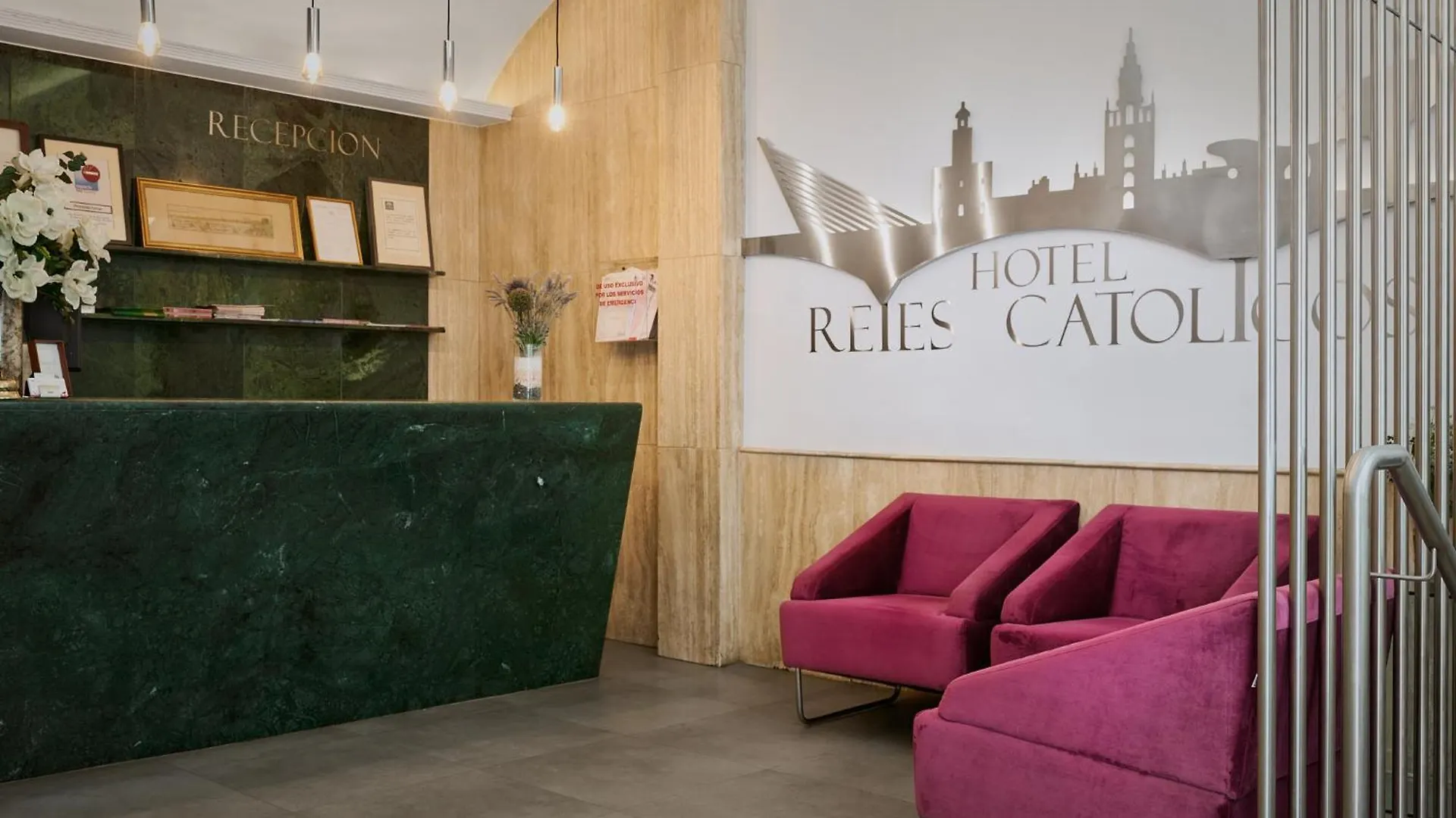 ***  Reyes Catolicos Hotel Sevilla Spanje