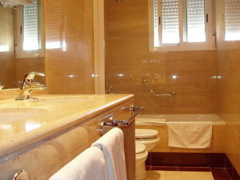 Reyes Catolicos Hotel Sevilla