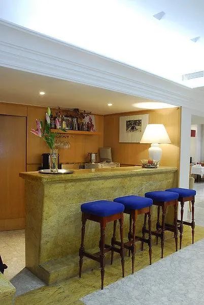 ***  Reyes Catolicos Hotel Sevilla Spanje