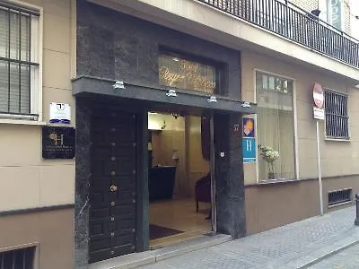 Reyes Catolicos Hotel Sevilla 3*,